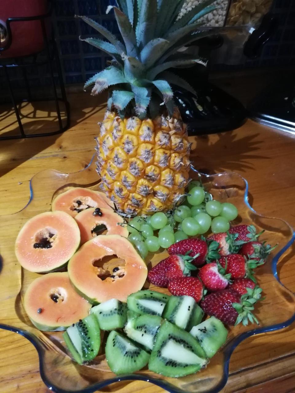 Oakwood Lodge Bloemfontein Extérieur photo Fruit salad