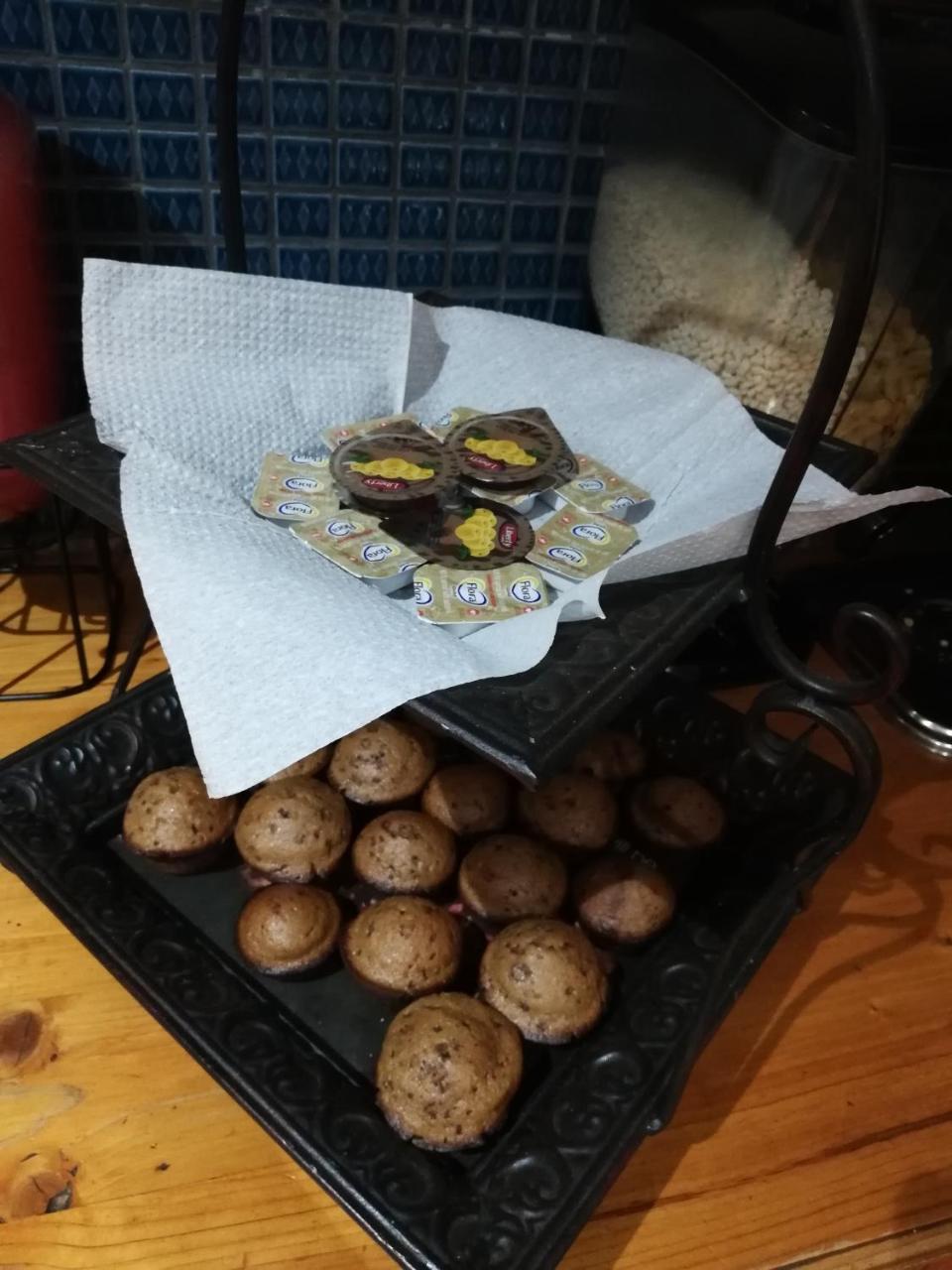 Oakwood Lodge Bloemfontein Extérieur photo A selection of prepared and uncooked potatoes